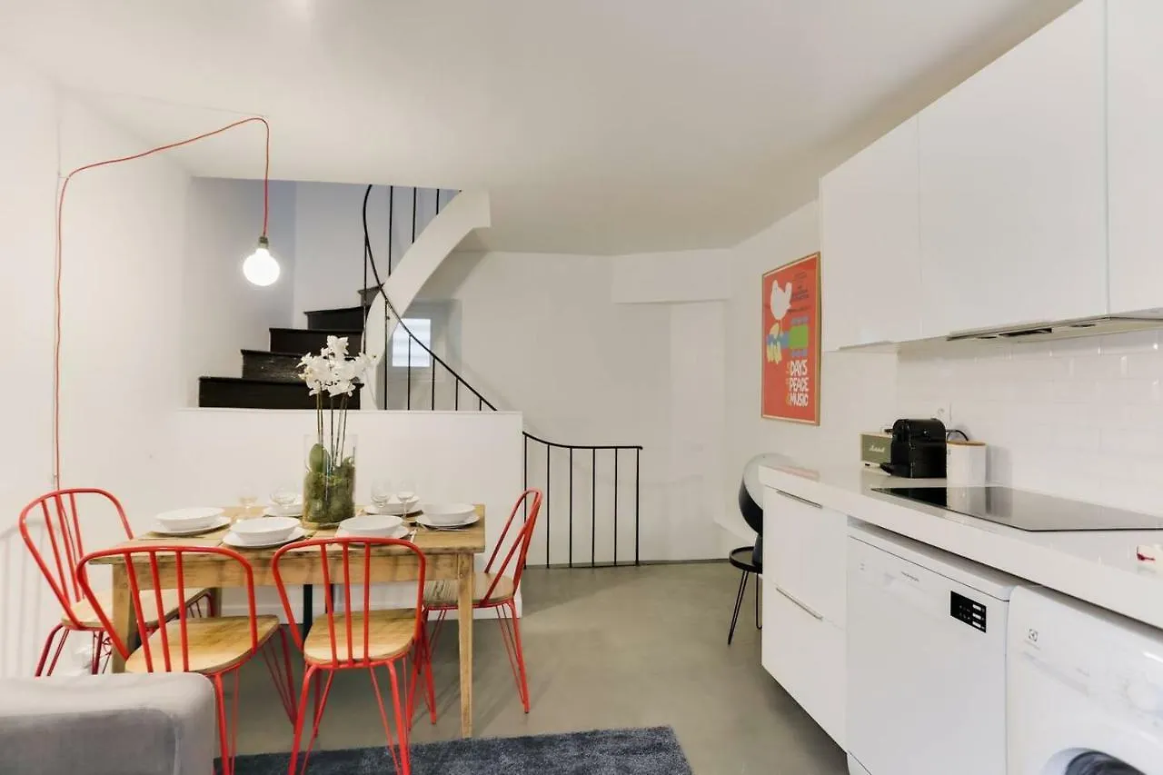 Charming House For 6 People - Louvre & Opera Apartment Paris